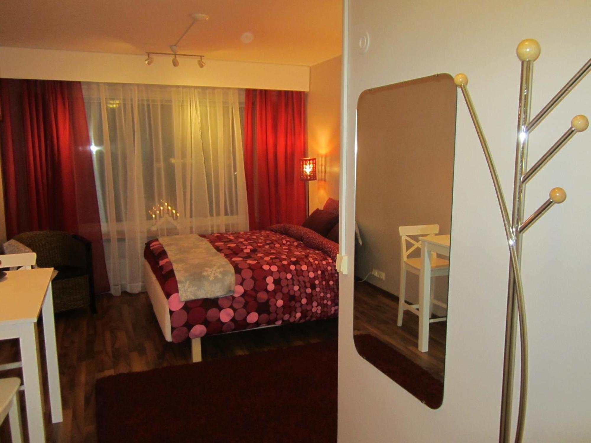 רובניימי Piriko Piccolo Apartment מראה חיצוני תמונה